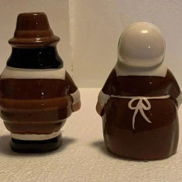 NOS Pilgrim Pair Animated Publix Salt & Pepper Shaker Set - Picture 3 of 5